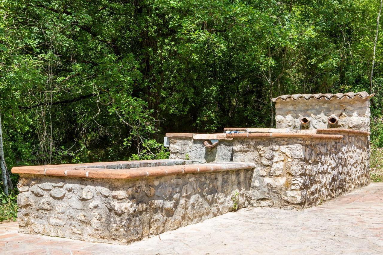 Borgo Incantato Spoleto Pompagnano Exterior foto