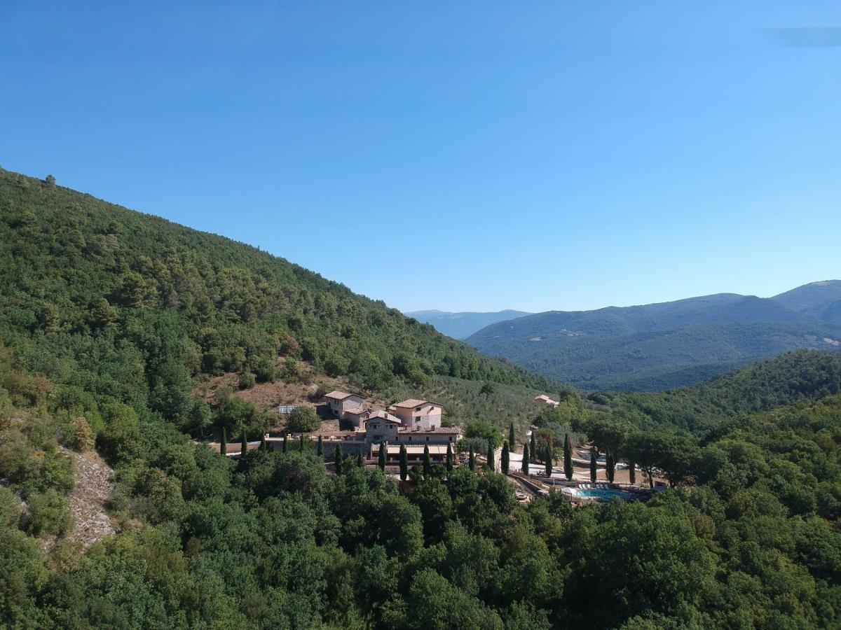 Borgo Incantato Spoleto Pompagnano Exterior foto
